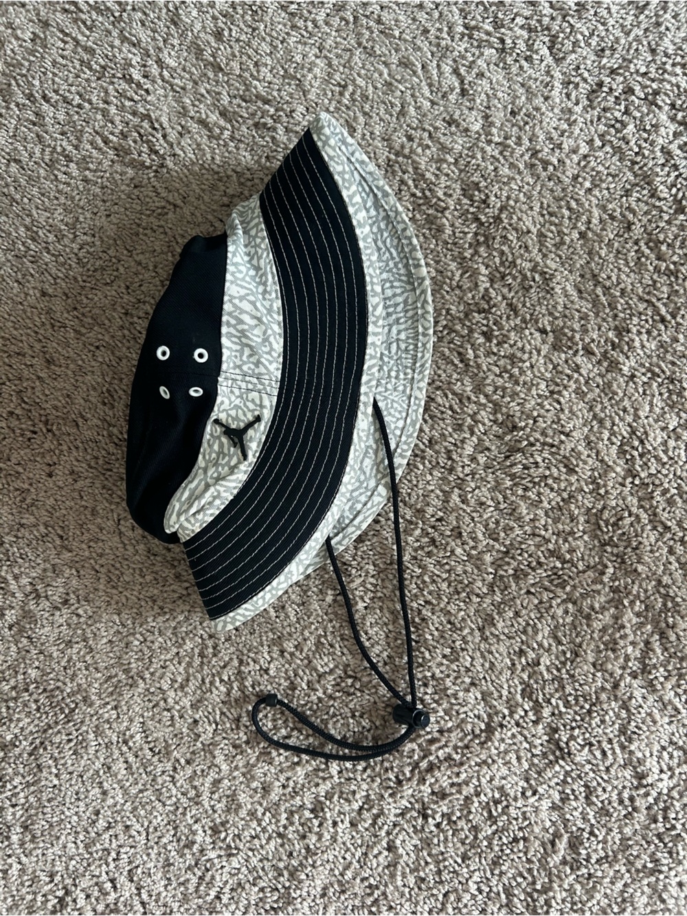 Jordan men’s Black and Gray Patterned Bucket Hat with Chin Cord